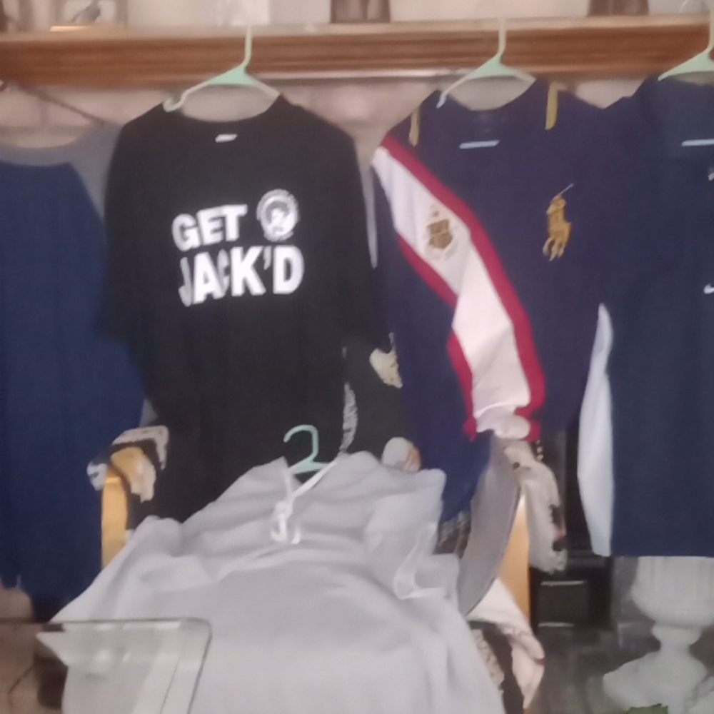 Men's shirts